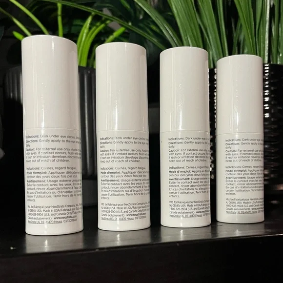 𝐍𝐞𝐨𝐬𝐭𝐫𝐚𝐭𝐚 𝐁𝐫𝐢𝐠𝐡𝐭𝐞𝐧𝐢𝐧𝐠 𝐄𝐲𝐞 𝐜𝐫𝐞𝐚𝐦 - Picture 2 of 2